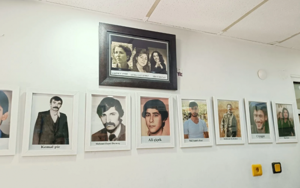 Foto - Parti binası değil terör yuvası! DEM teşkilatından akıl almaz görüntüler
