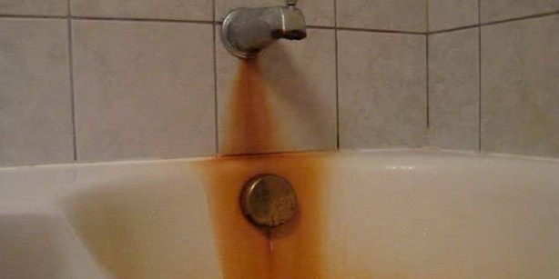 Pas lekesinden kurtulmak hiç bu kadar basit olmamıştı! Bu mucizevi yönteme kimse inanamıyor