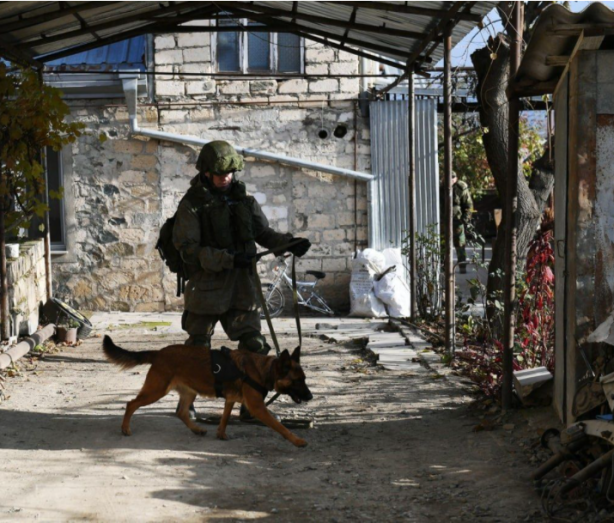 Foto - Paşinyan'ın eşinin o görüntüsü Ermenistan'ı salladı! Erivan'da kriz büyüyebilir