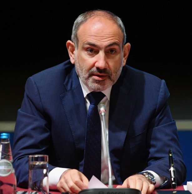 Foto - Paşinyan’ın "Putin kararı" dünyanın gündeminde 