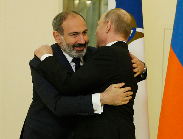 Foto - Paşinyan’ın "Putin kararı" dünyanın gündeminde 