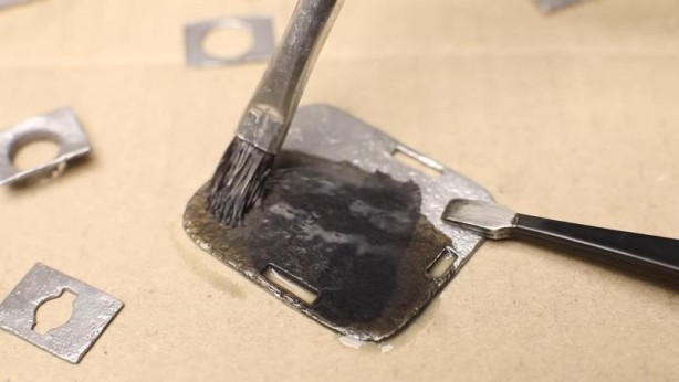 Foto - Paslanmış eski kilidi restore ederken gözlerine inanamadı! İçinden bakın neler çıktı