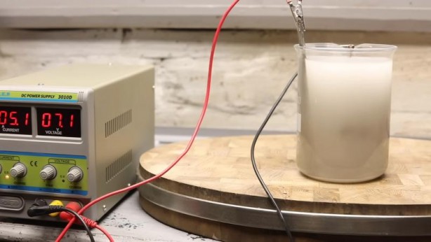 Foto - Paslanmış eski kilidi restore ederken gözlerine inanamadı! İçinden bakın neler çıktı