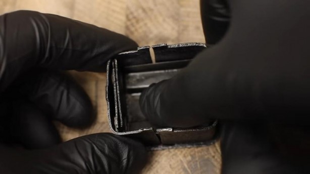 Foto - Paslanmış eski kilidi restore ederken gözlerine inanamadı! İçinden bakın neler çıktı