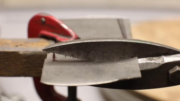 Foto - Paslanmış eski kilidi restore ederken gözlerine inanamadı! İçinden bakın neler çıktı