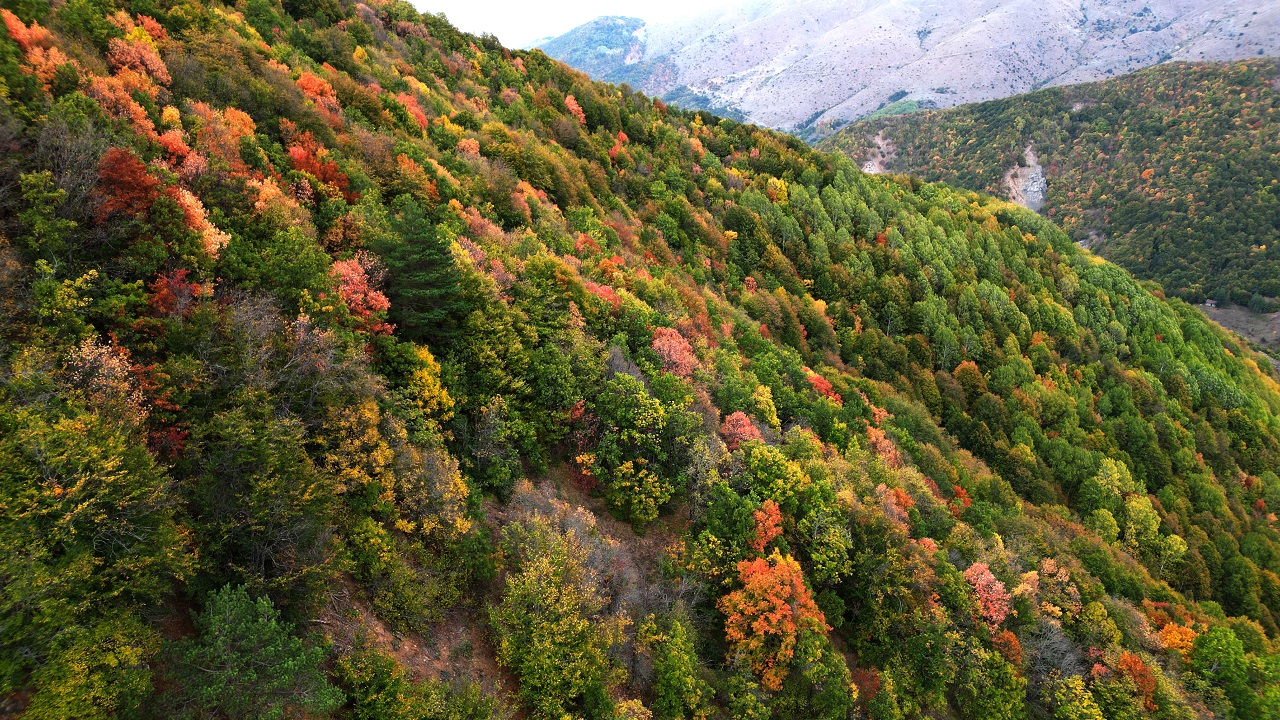 Foto - Pastel tonların buluşması: Dipsiz Göl Şelalesi
