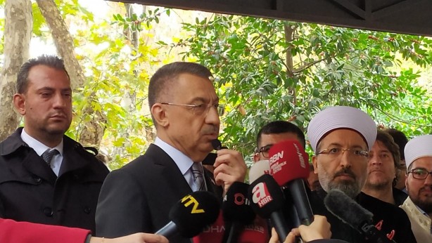 Foto - Patlamada kızını ve eski eşini kaybetmişti! Diriliş Ertuğrul oyuncusu tabutun başında gözyaşlarına boğuldu