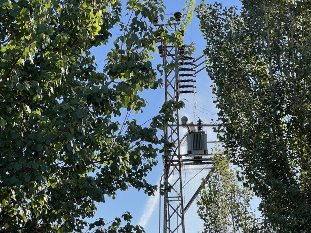 Foto - Patlayan trafo korku dolu anlar yaşattı! Ekipler sevk edildi