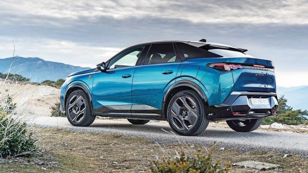 Foto - Patron çıldırdı! İşte bu haber alkışlanır! Peugeot ileri teknolojilere sahip tüm modellerinde faizi sıfırladı! 