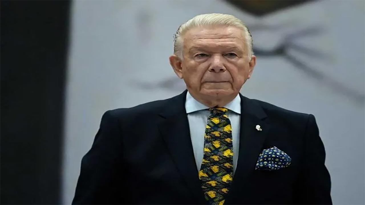 Foto - Patronun Cem Uzan’ın hortumlarını da bilmiyor muydun Uğur Dündar? Metin Akpınar’ın tek gecelik ilişki skandalında savunma