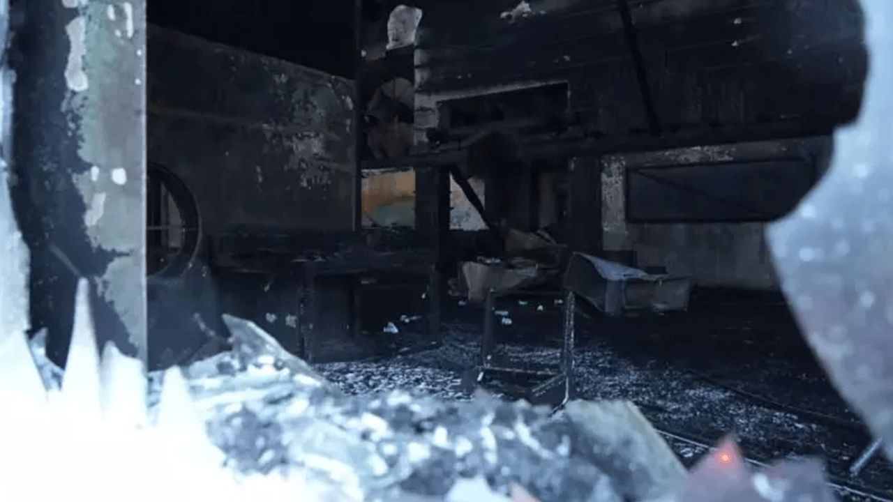 Foto - Patrona kızıp oteli yaktılar! İşte tarihin en ölümcül otel yangınları!