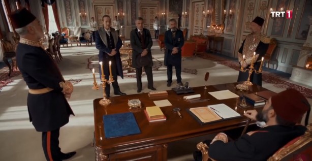 Foto - Payitaht Abdülhamid kuyruklarına basınca saldırdılar! Dizi, Mason uşaklarını ayağa kaldırdı
