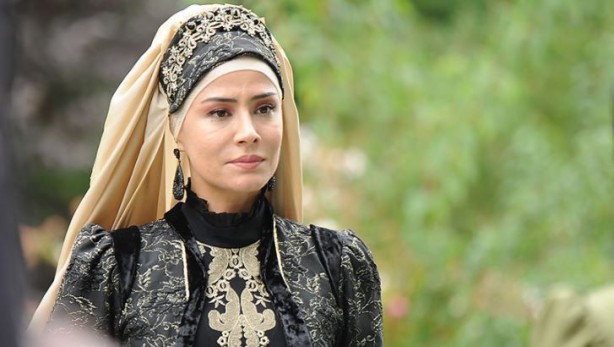 Foto - Payitaht Abdülhamid'den ayrılıyor mu? Yeni dizide ortaya çıkınca kafalar karıştı