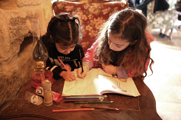 Paylaşımlar çığ gibi büyüdü! Siz siz olun çocuklarınızı bunlardan koruyun