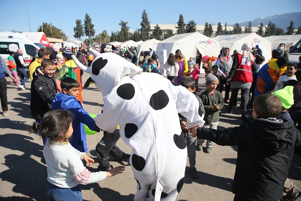 Foto - Paylaşımlar çığ gibi büyüdü! Siz siz olun çocuklarınızı bunlardan koruyun