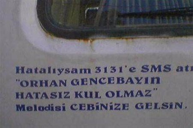 Foto - Pazar esnafı şiirleriyle gülümsetiyor