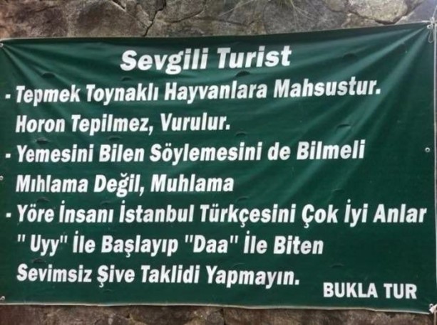 Foto - Pazar esnafı şiirleriyle gülümsetiyor