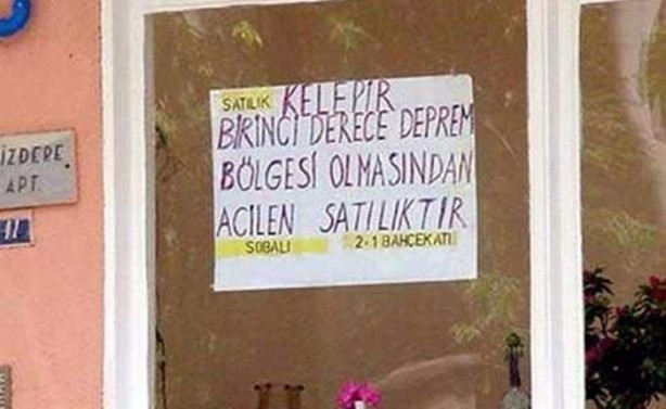 Foto - Pazar esnafı şiirleriyle gülümsetiyor