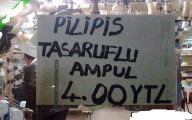 Foto - Pazar esnafı şiirleriyle gülümsetiyor