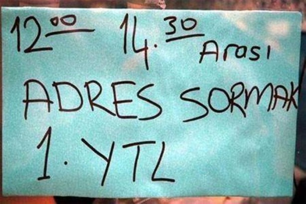 Foto - Pazar esnafı şiirleriyle gülümsetiyor