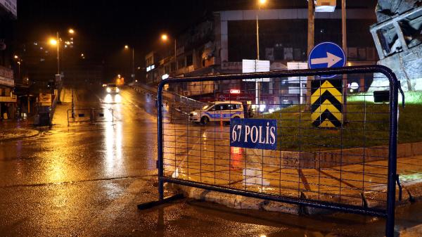 Foto - Pazar günü hangi işletmeler açık? İşte tam kapanmada merak edilenler