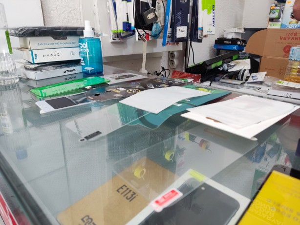 Foto - Pek çok kişi bunu bilmiyor! Ekran koruyucu kullananlar dikkat