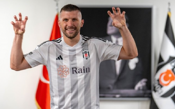 Foto - Peki ama neden? Beşiktaş Süper Lig’in eski yıldızını alıyor! Şenol Güneş onay verdi: Türkiye’de sezona damga vurmuştu…