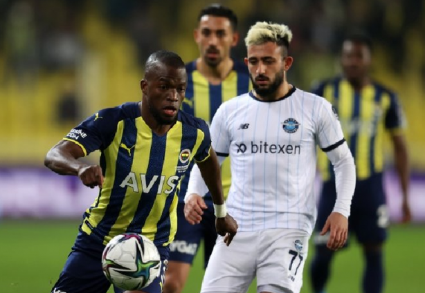 Foto - Peki ama neden? Beşiktaş Süper Lig’in eski yıldızını alıyor! Şenol Güneş onay verdi: Türkiye’de sezona damga vurmuştu…