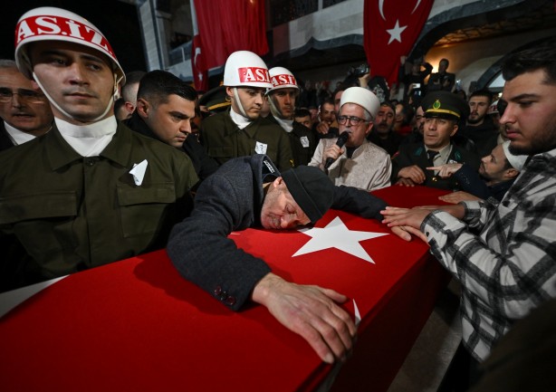 Foto - Pekin Paşa’dan dehşete düşüren uyarı: ABD, İsrail diyorduk ama İsmail Hakkı Pekin şok edici oyunu açıkladı