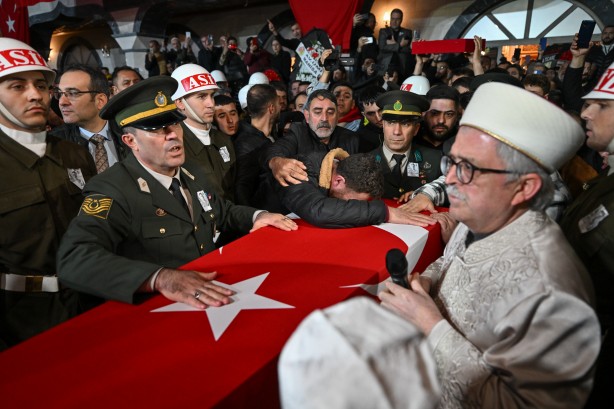 Foto - Pekin Paşa’dan dehşete düşüren uyarı: ABD, İsrail diyorduk ama İsmail Hakkı Pekin şok edici oyunu açıkladı