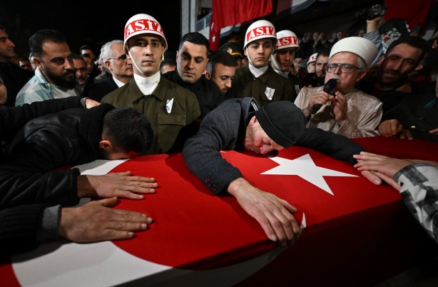 Foto - Pekin Paşa’dan dehşete düşüren uyarı: ABD, İsrail diyorduk ama İsmail Hakkı Pekin şok edici oyunu açıkladı