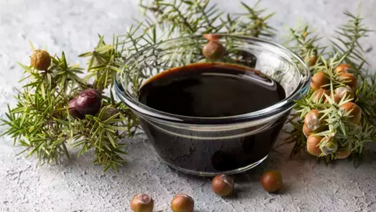 Pekmezin içine 1 kaşık ekleyin için: Kemikleri beton gibi yapıyor, kolesterolün kökünü kurutuyor, vücuda demir yüklüyor