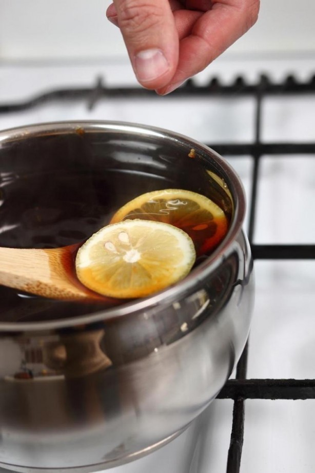 Pekmezin içine limon sıkıp içerseniz bakın ne oluyor! Aç karnına günde bir kaşık tüketen, etkisine inanamayacak