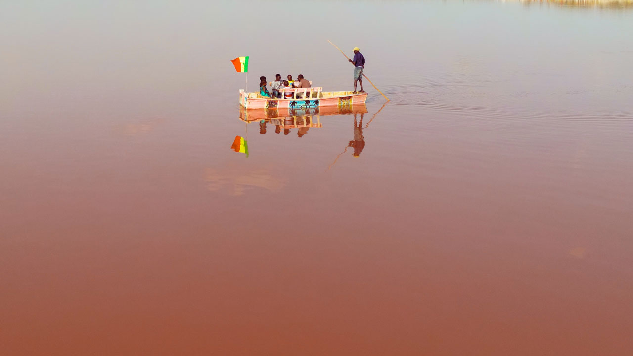 Foto - Pembe Göl tanınmaz hale gelmişti! İşte, dünyaca ünlü gölün son hali