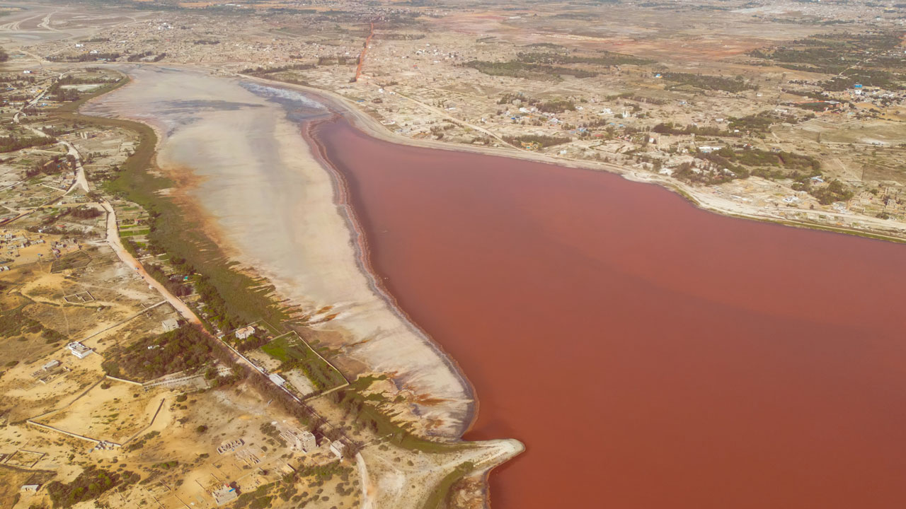 Foto - Pembe Göl tanınmaz hale gelmişti! İşte, dünyaca ünlü gölün son hali