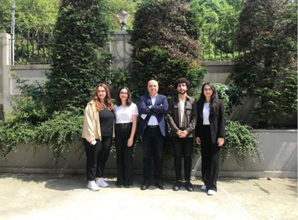 Foto - Pembe vagon istemezükçüleri görsün! İşte metrobüse binen kadınlar anketi