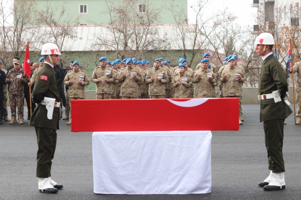 Foto - Pençe-Kilit Harekatı bölgesinde şehit olmuşlardı! Milli Savunma Bakanı Güler’in de katılımıyla Şırnak'ta tören yapıldı!