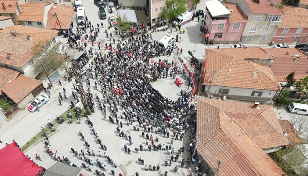 Foto - Pençe-Yıldırım şehidi son yolculuğuna uğurlandı