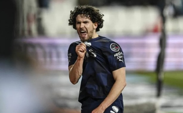 Foto - Perde arkasında neler var? Ferdi Kadıoğlu'nun ayrılmak istemesinin sebebi Mourinho mu?