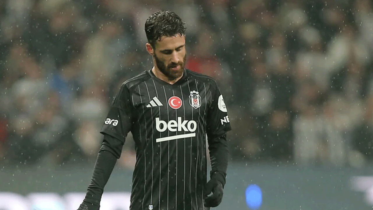 Foto - Pereira kafayı Rafa Silva'ya taktı