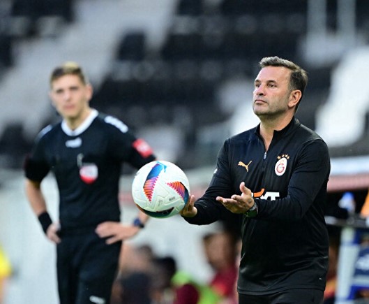 Foto - Performansı heyecanlandırdı! Galatasaray'da o isim kampın yıldızı oldu