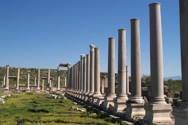 Foto - Perge Antik Kenti ziyaretçi rekorları kırdı