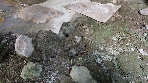 Foto - Perişan hale geldi! Bu ilçede tarihi yapılara rahat yok! 