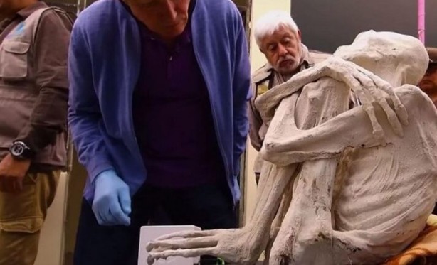 Foto - Peru’da bulunan uzaylı mumya gizemi! Parmak izleri şaşkınlığa neden oldu