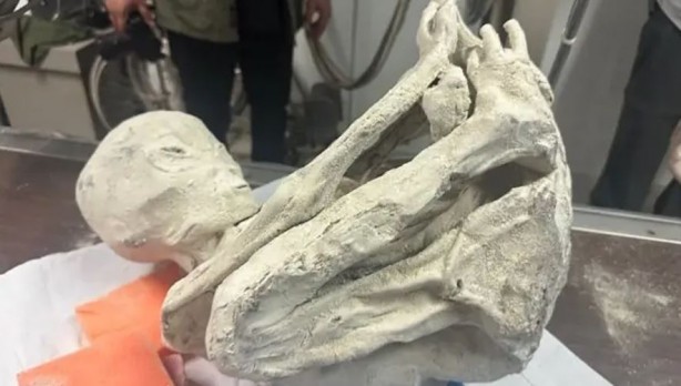Foto - Peru’da bulunan uzaylı mumya gizemi! Parmak izleri şaşkınlığa neden oldu