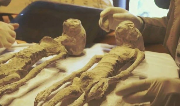 Foto - Peru’da bulunan uzaylı mumya gizemi! Parmak izleri şaşkınlığa neden oldu