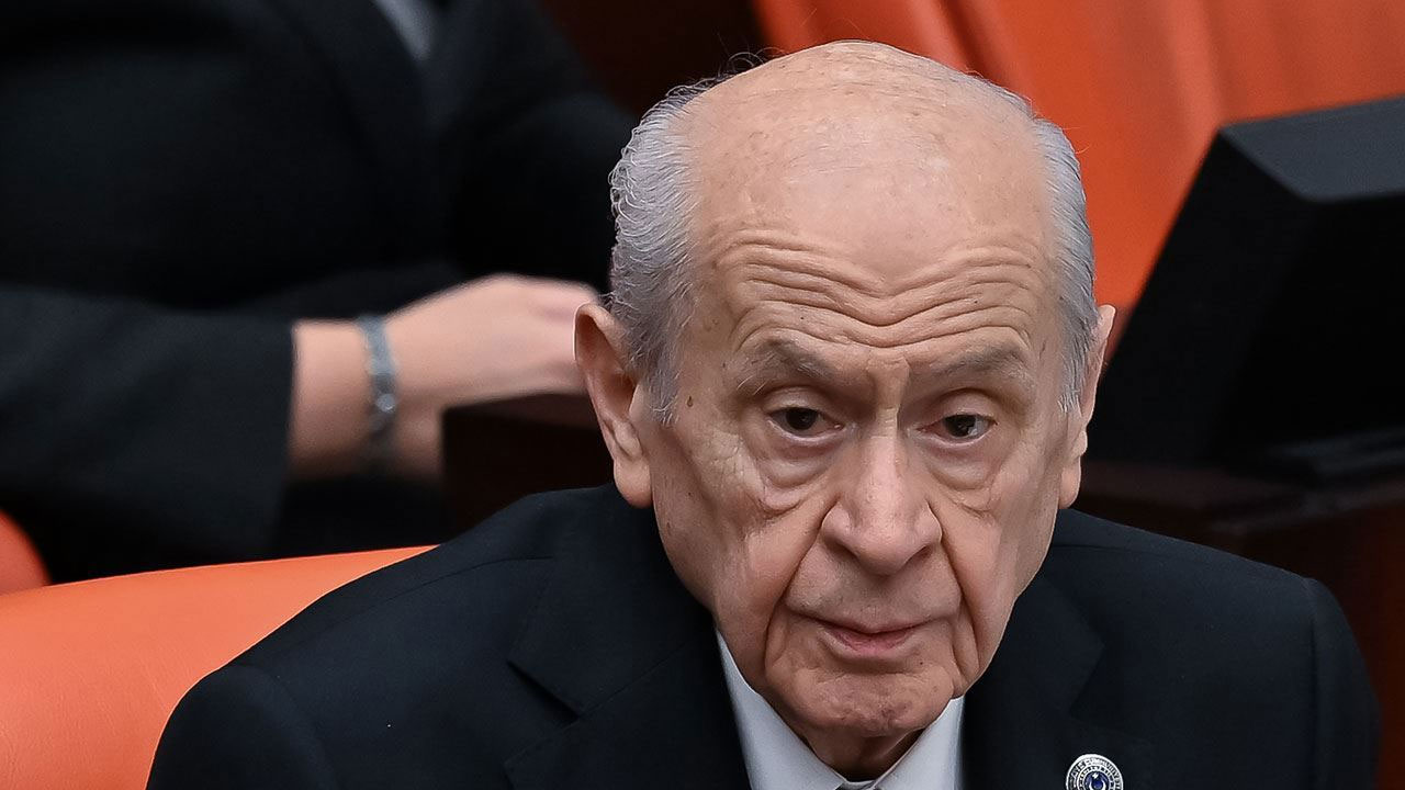 Pervin Buldan’ın telefonunu kapatan Bahçeli bakın kimi aradı!