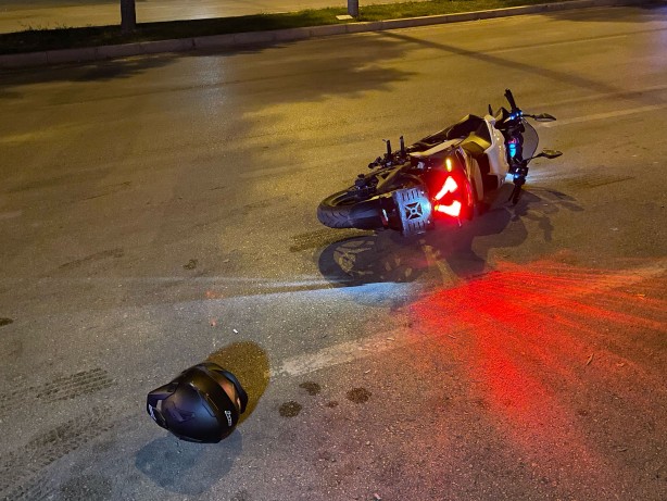 Pes artık! AK-47 ile yakalandılar