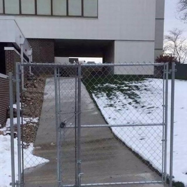 Foto - Pes dedirten mimarlık hataları!