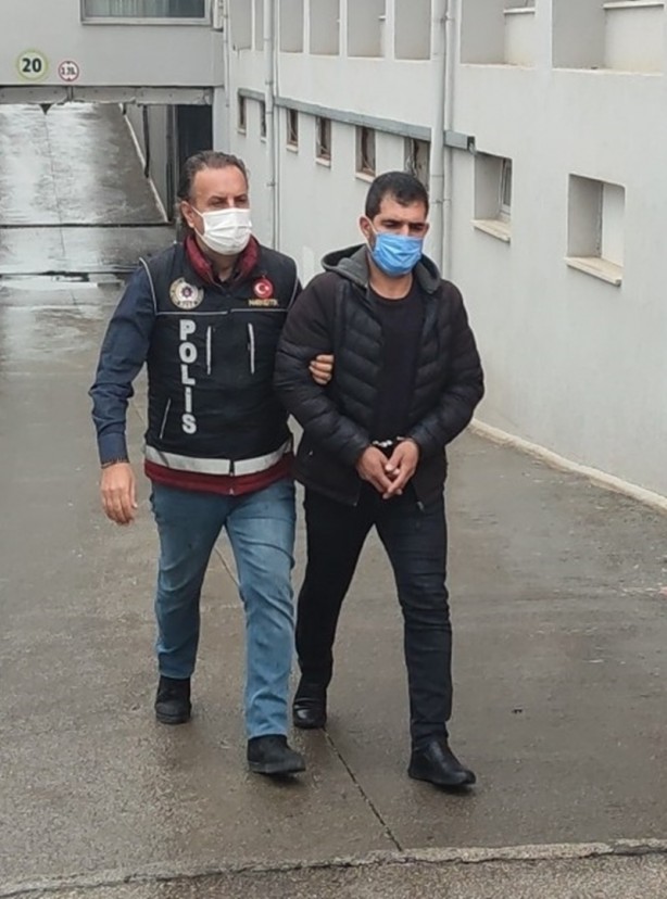 Foto - Pes! Ev eşyası yüklü kamyonda 53 kilo 350 gram esrar ele geçirildi